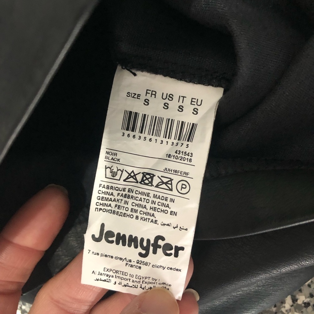 Jennyfer ✦ Faux Leather Black Mini Skirt from France (S) - Picture 3 of 5